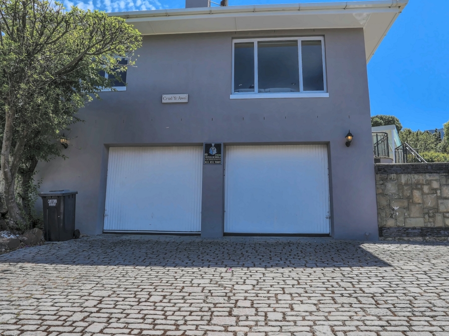 3 Bedroom Property for Sale in Helderrand Western Cape
